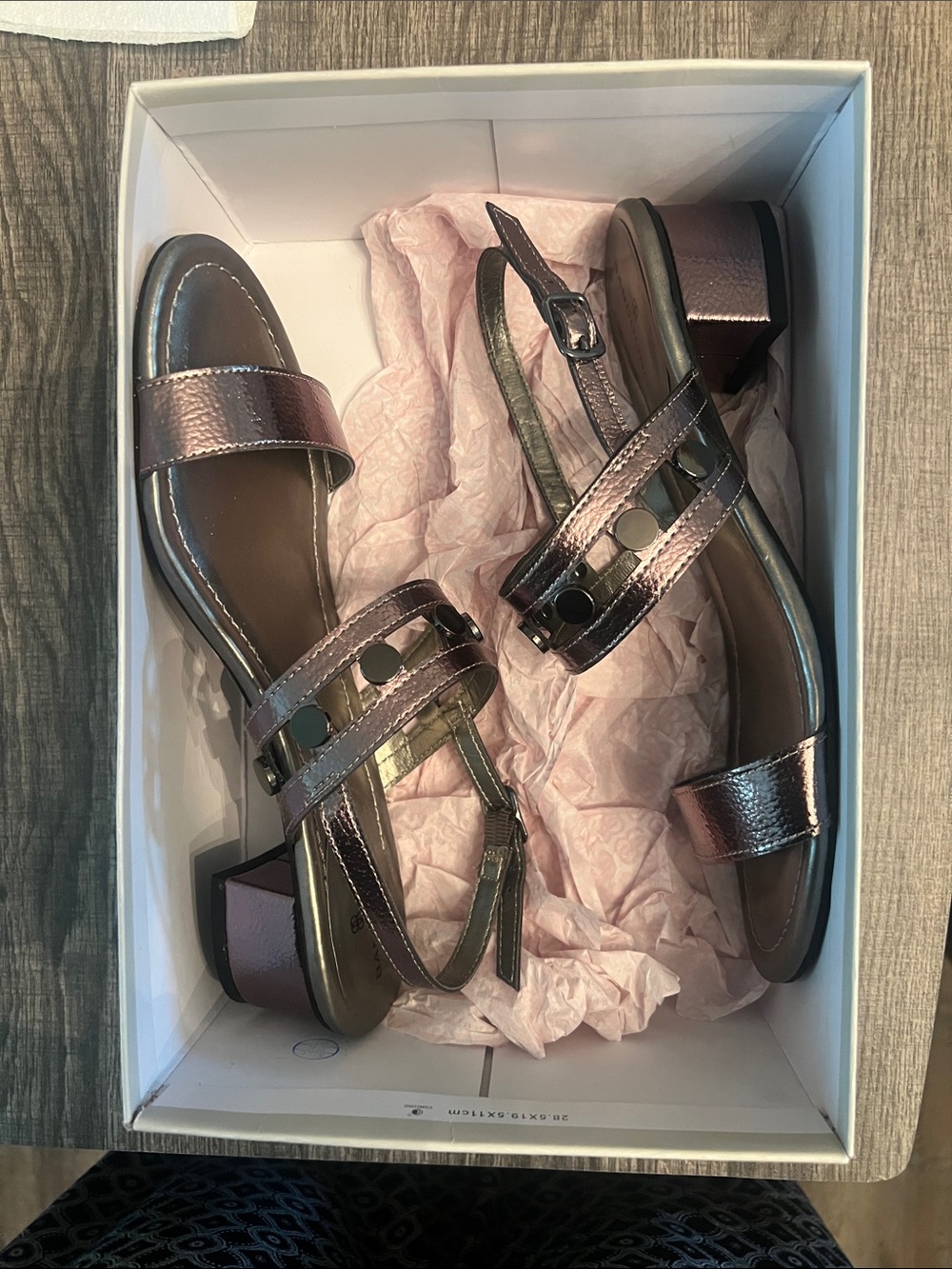 Bandolino Women’s Metallic Rose Sandal with Low Block Heel